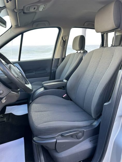 RENAULT SCENIC LATITUDE 1.5DCI 85 2008