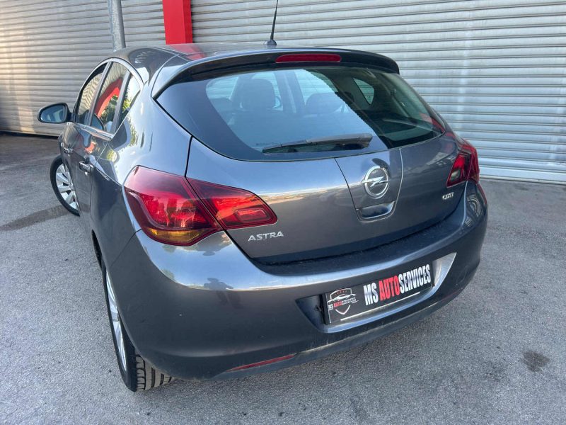 OPEL ASTRA 1.7 CDTI 125 SPORT 2010