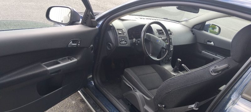 VOLVO C30 1.6 DIESEL 115 CV AN 2011 PROPRE 110 KM