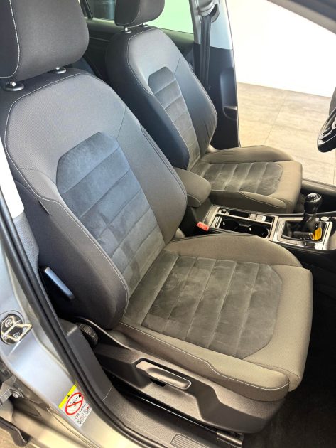 VOLKSWAGEN GOLF VII 2.0 TDI 150CH BLUEMOTION TECHNOLOGY CARAT 2014