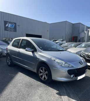 PEUGEOT 307 1.6 HDI 90CV CONFORT 3P 2006