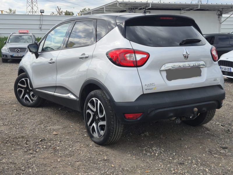  RENAULT Captur I 1.5 dCi EDC6  90 cv Boîte auto