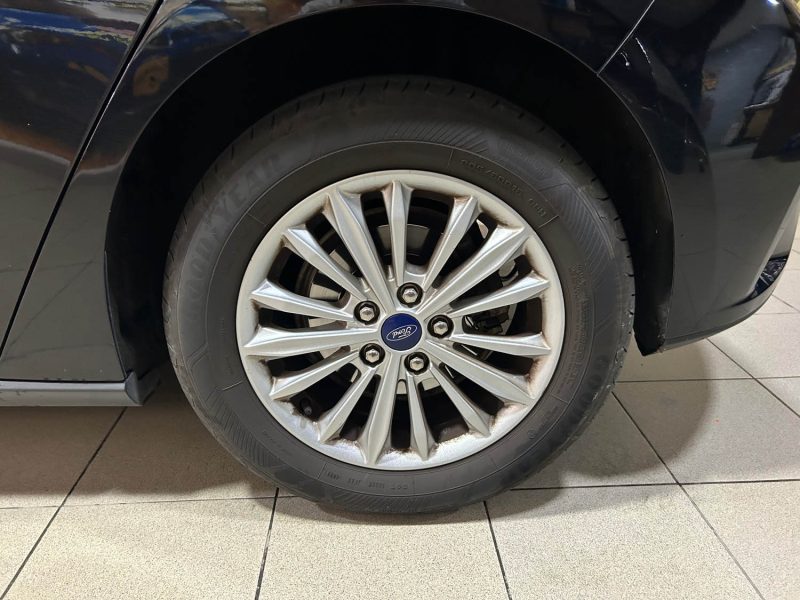 FORD FOCUS 4 1.0 ECOBOOST 125 TREND BUSINESS BA 02/2022 PRIX TTC 8990 € PRIX HT : 7491 €