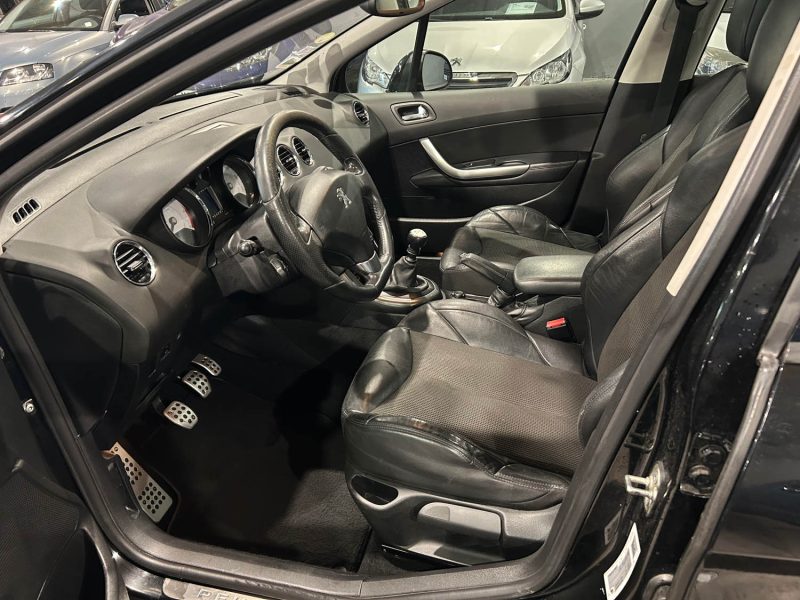 PEUGEOT 308  1.6 HDI 90CH 