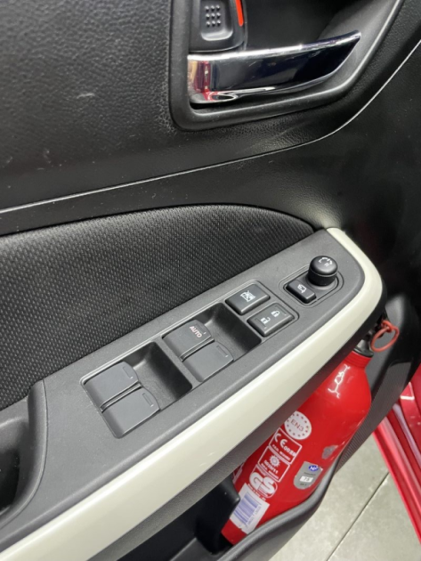 SUZUKI SWIFT 1.2 HYBRIDE SHVS 90CH 2018