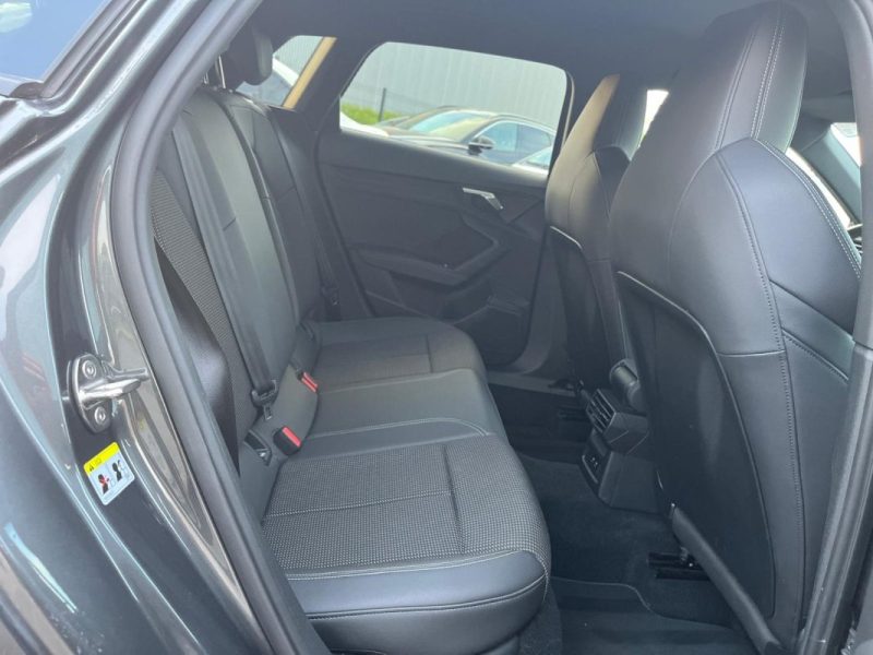 AUDI A3 30 TDI 116ch S LINE S TRONIC 7