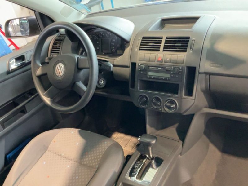 VOLKSWAGEN POLO 1,4L 75 CV 2004