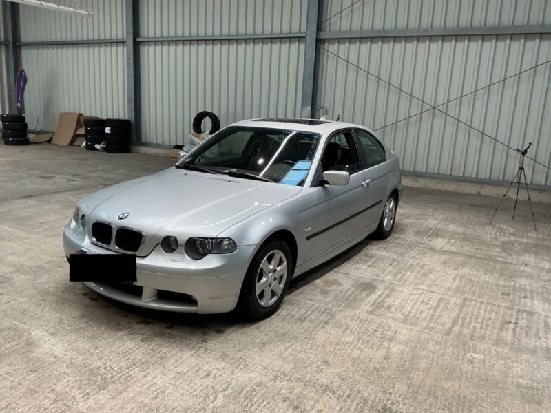 BMW SERIE 3 316ti 116CV PACK M Compact Toit Ouvrant / Paiement 4X ou 10X Possible