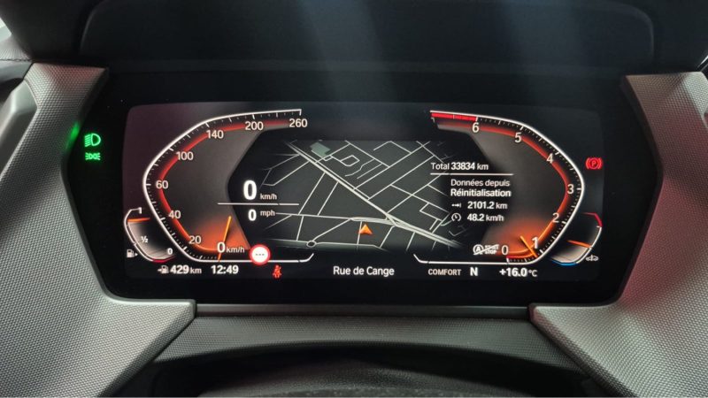 BMW SERIE 1 BERLINE 116I DESIGN BUSINESS NOIR 2023/1 ERE MAIN/EXPORT ALGERIE TUNISIE 15700 HT