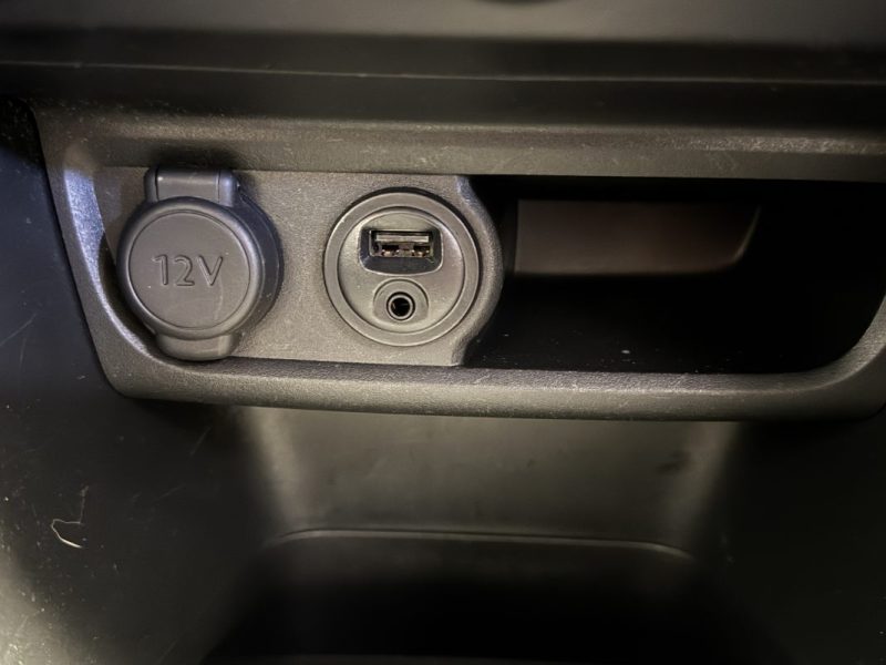 PEUGEOT 208 1.2 PURETECH 82ch STYLE 5P 2018