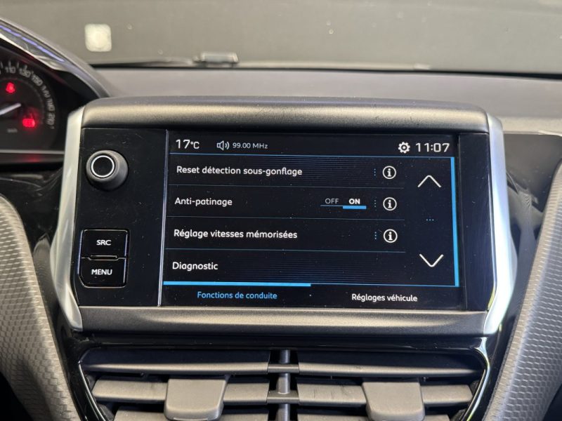 PEUGEOT 208 1.2 PURETECH 82ch STYLE 5P 2018