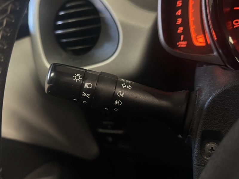 PEUGEOT 108 1.2 VTI 82ch ALLURE TOP 5P 2017