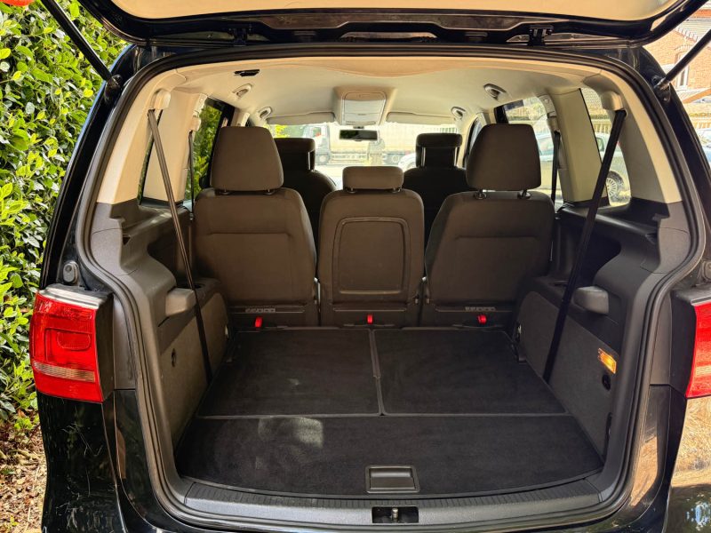 VW GOLF TOURAN (1T3) 1.6 TDI 2011 7 places