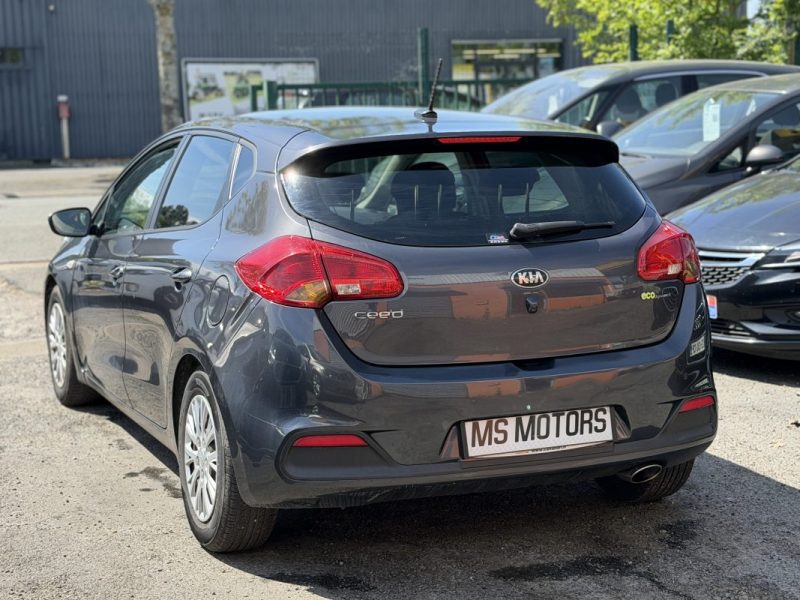 KIA CEE-D 1.6 CRDI 110 cv - GARANTIE 12 mois - Business 