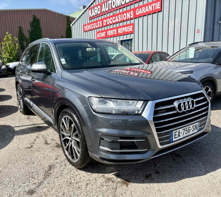 AUDI Q7