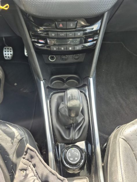 PEUGEOT 2008 1.6 E-HDI92 FAP ALLURE 2014