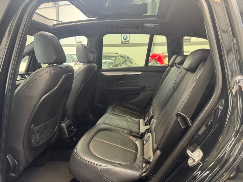BMW GRAND TOURER 218iA 136ch M SPORT FULL 7 PLACES 1ERE MAIN GARANTIE 12 MOIS HISTORIQUE COMPLET