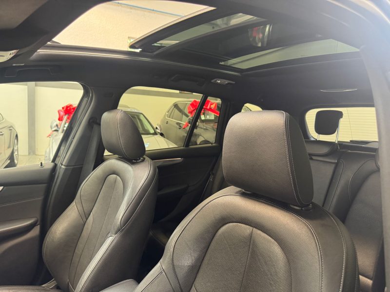 BMW GRAND TOURER 218iA 136ch M SPORT FULL 7 PLACES 1ERE MAIN GARANTIE 12 MOIS HISTORIQUE COMPLET