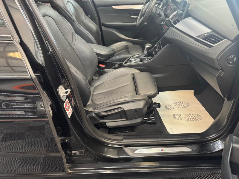 BMW GRAND TOURER 218iA 136ch M SPORT FULL 7 PLACES 1ERE MAIN GARANTIE 24 MOIS HISTORIQUE COMPLET