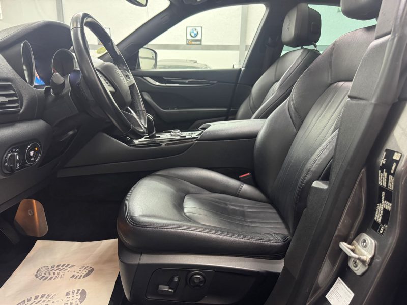 MASERATI LEVANTE 3.0 V6 275ch DIESEL GRANLUSSO GARANTIE 24 MOIS HISTORIQUE COMPLET 
