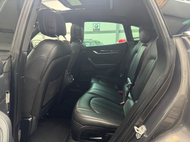 MASERATI LEVANTE 3.0 V6 275ch DIESEL GRANLUSSO GARANTIE 24 MOIS HISTORIQUE COMPLET 
