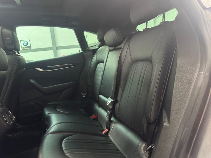 MASERATI LEVANTE 3.0 V6 275ch DIESEL GRANLUSSO GARANTIE 24 MOIS HISTORIQUE COMPLET 
