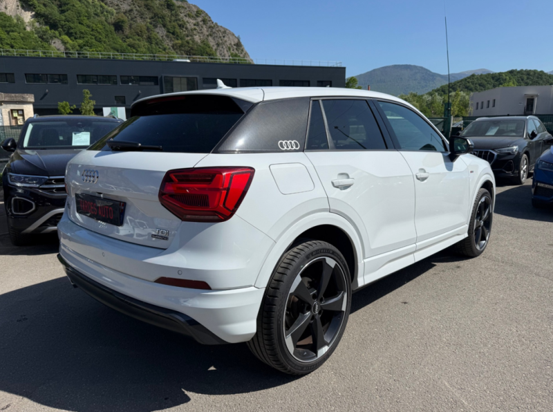 AUDI Q2 2.0 TDI 150 CV QUATTRO S-LINE BVA JANTES ROTORS  2017