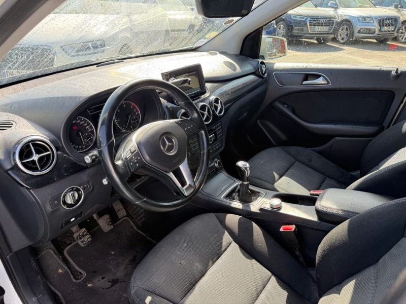 MERCEDES CLASSE B 180 CDI 109 CV DISTRIBUTION OK  