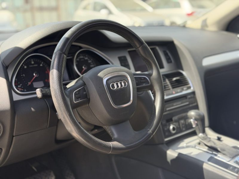 AUDI Q7 S LINE 2011 272CH FULL OPTION  