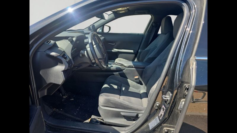 LEXUS UX250H 2WD PACK BUSINESS MY20 2021