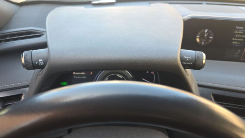 LEXUS UX250H 2WD PACK BUSINESS MY20 2021