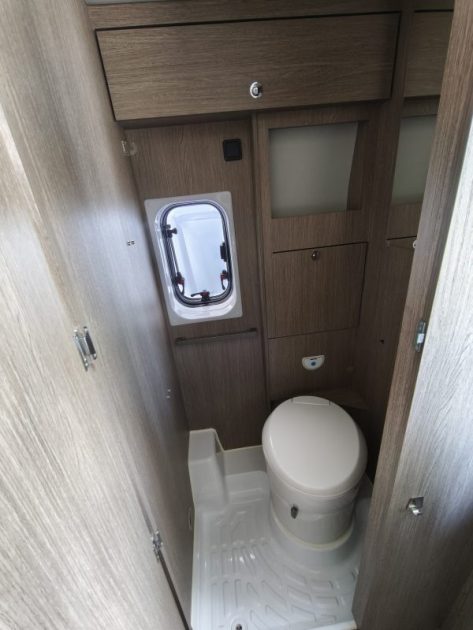 CHAUSSON V594S  05/2023 très bon état