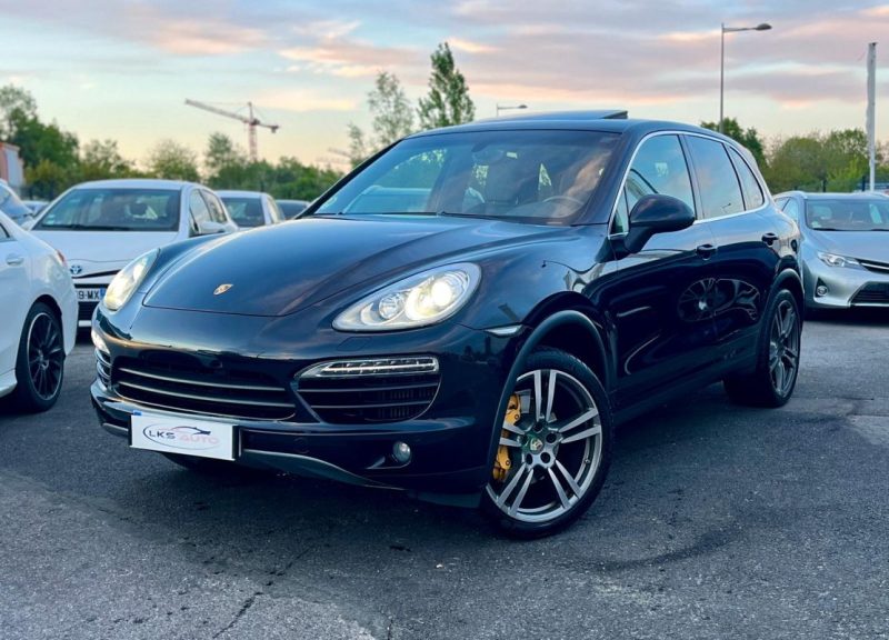 PORSCHE CAYENNE 3.0 V6 245ch / TOIT OUVRANT / BOSE