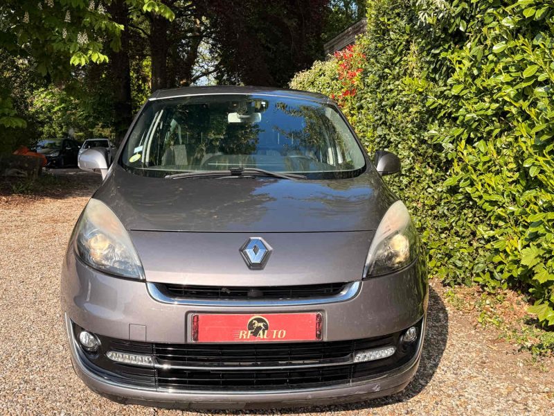 RENAULT SCENICIII GRAND 1.5 DCI 110 AUTHENTIQUE 7P 2012