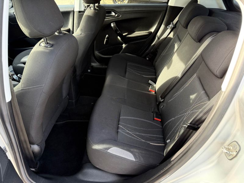 Peugeot 208 1.4 VTi 95ch Pack Allure - Gps - Clim - Révisée & Garantie 6 Mois 