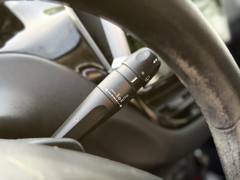 Peugeot 208 1.4 VTi 95ch Pack Allure - Gps - Clim - Révisée & Garantie 6 Mois 