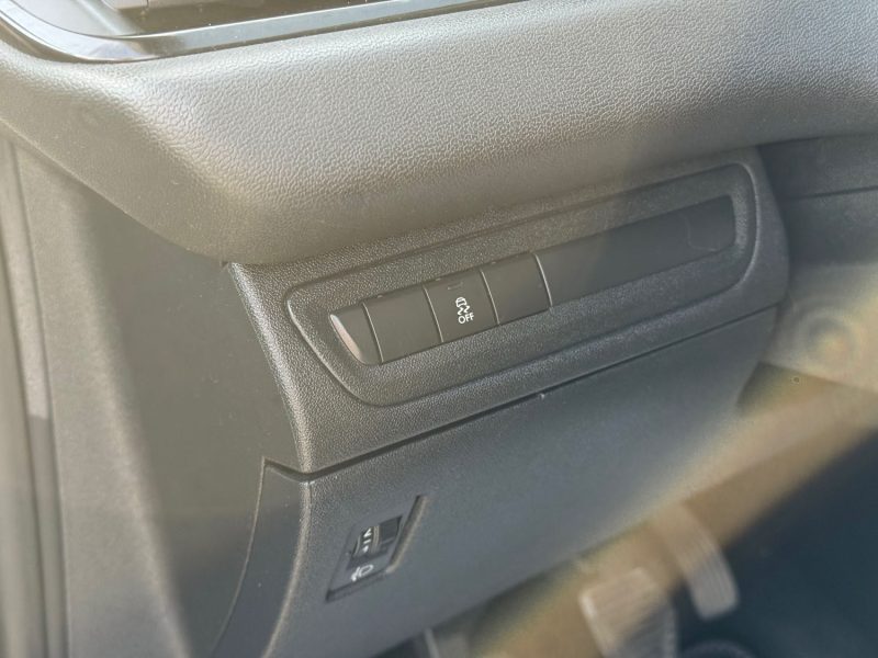 Peugeot 208 1.4 VTi 95ch Pack Allure - Gps - Clim - Révisée & Garantie 6 Mois 