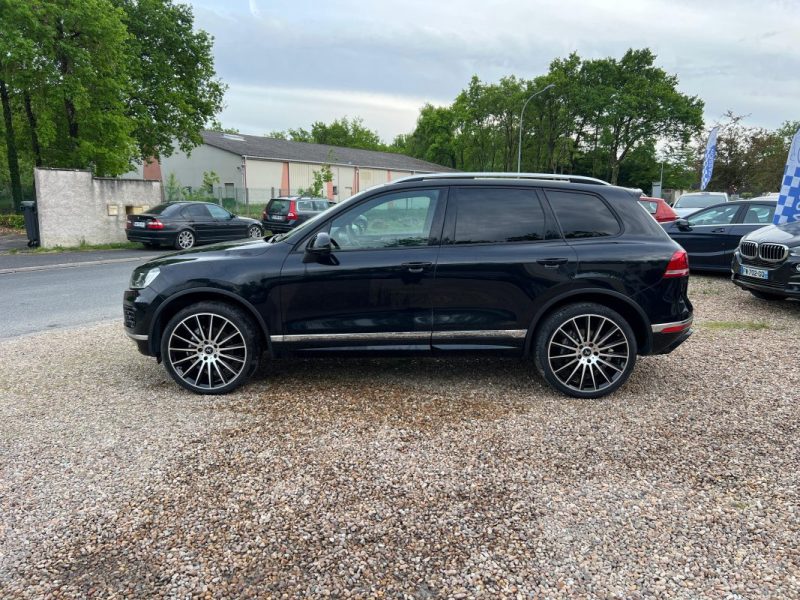 VOLKSWAGEN TOUAREG 3.0 TDI 262 ch BlueMotion R-Line Carat 4Motion Tiptronic