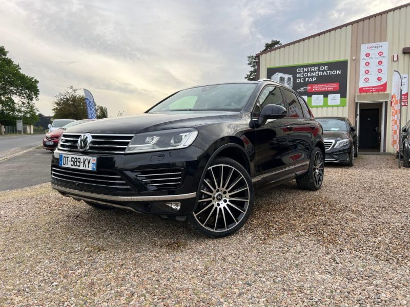 VOLKSWAGEN TOUAREG 3.0 TDI 262 ch BlueMotion R-Line Carat 4Motion Tiptronic