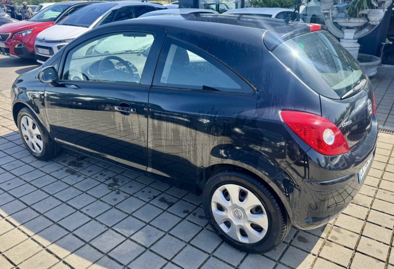 OPEL CORSA 1.2 85 CH TWINPORT  ESSENTIA 3P EDITION 2013