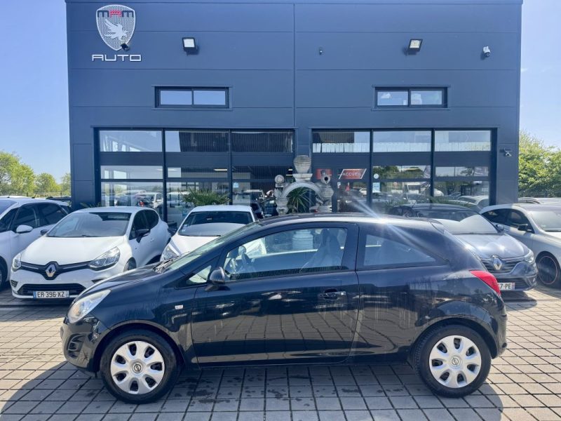 OPEL CORSA 1.2 85 CH TWINPORT  ESSENTIA 3P EDITION 2013