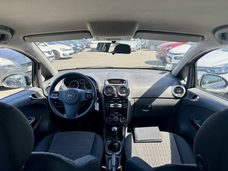 OPEL CORSA 1.2 85 CH TWINPORT  ESSENTIA 3P EDITION 2013