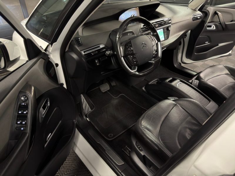 CITROEN C4 PICASSO II EXCLUSIVE 1.6 THP 165 TOIT PANO INTERIEUR CUIR VIRTUAL COCKPIT - Garantie 1 an