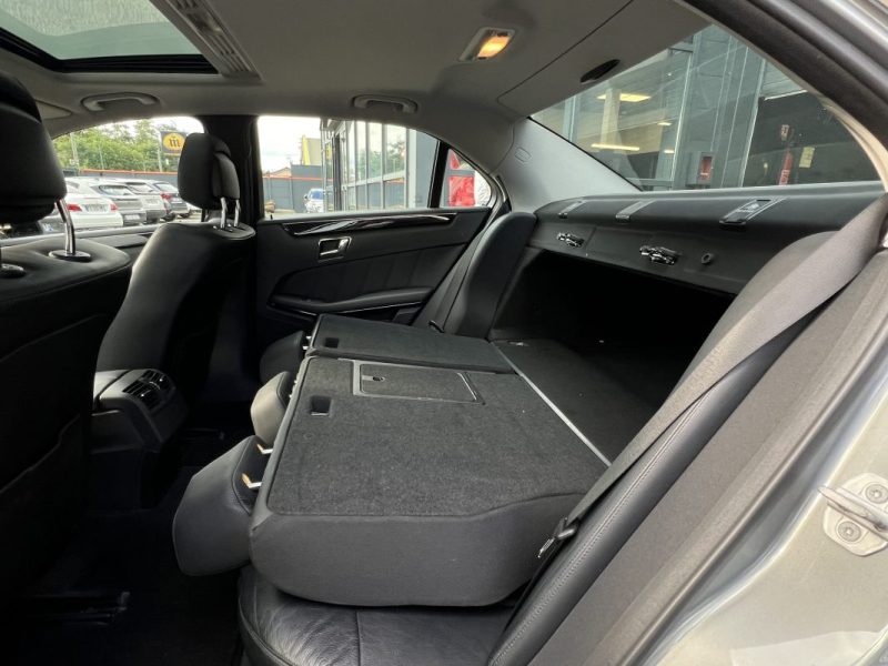 MERCEDES CLASSE E 4 IV 350 CDI 3.0 V6 231 Cv BOITE AUTO INTERIEUR CUIR TOIT OUVRANT - GARANTIE 1 AN