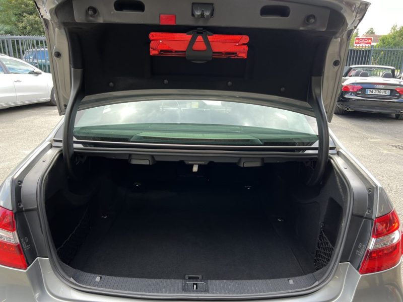 MERCEDES CLASSE E 4 IV 350 CDI 3.0 V6 231 Cv BOITE AUTO INTERIEUR CUIR TOIT OUVRANT - GARANTIE 1 AN