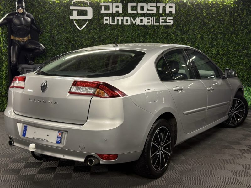 RENAULT LAGUNA 3 III BERLINE 2.0 DCI 130 Cv 1ERE MAIN 49 900 Kms ATTELAGE GPS TOMTOM - GARANTIE 1 AN