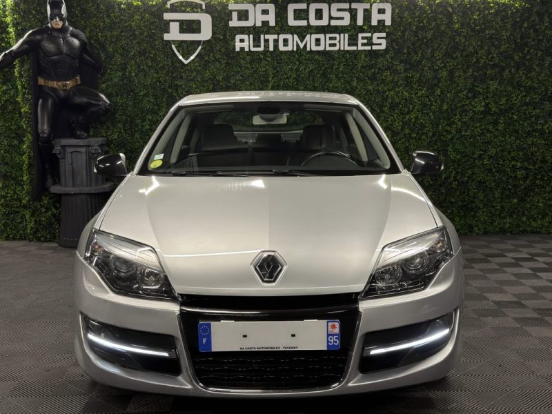 RENAULT LAGUNA 3 III BERLINE 2.0 DCI 130 Cv 1ERE MAIN 49 900 Kms ATTELAGE GPS TOMTOM - GARANTIE 1 AN