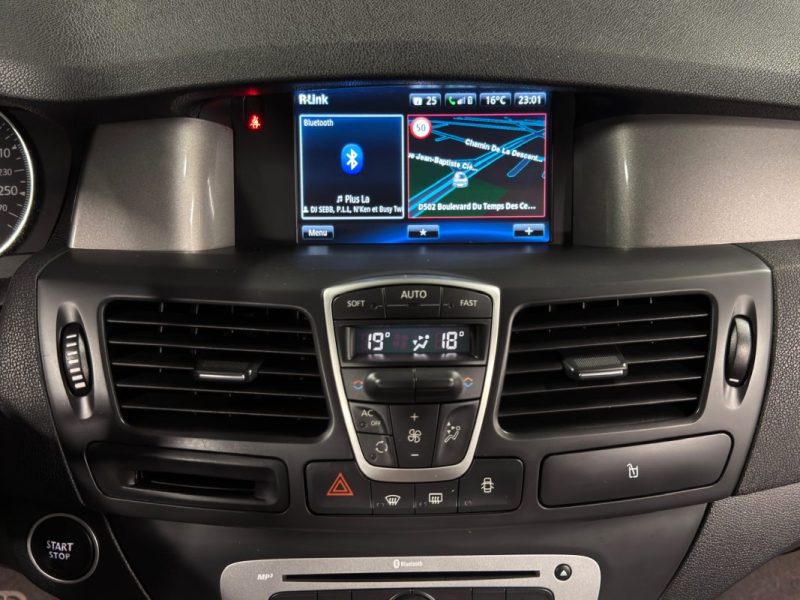 RENAULT LAGUNA 3 III BERLINE 2.0 DCI 130 Cv 1ERE MAIN 49 900 Kms ATTELAGE GPS TOMTOM - GARANTIE 1 AN