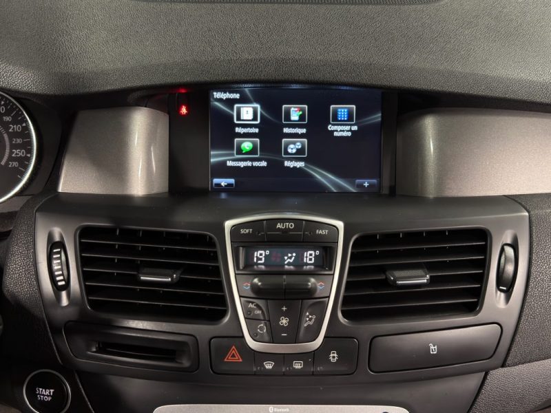 RENAULT LAGUNA 3 III BERLINE 2.0 DCI 130 Cv 1ERE MAIN 49 900 Kms ATTELAGE GPS TOMTOM - GARANTIE 1 AN
