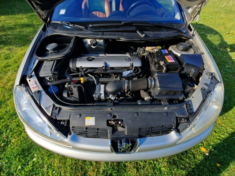 PEUGEOT 206 CC 2.0 16v ROLAND GARROS 136cv